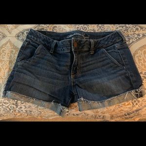 Women’s American Eagle shorts